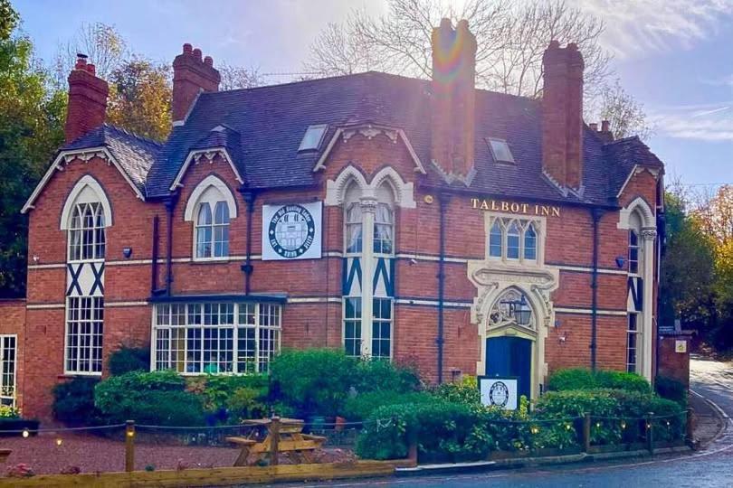 The Old Hunting Lodge At The Talbot Inn Tenbury Eksteriør bilde