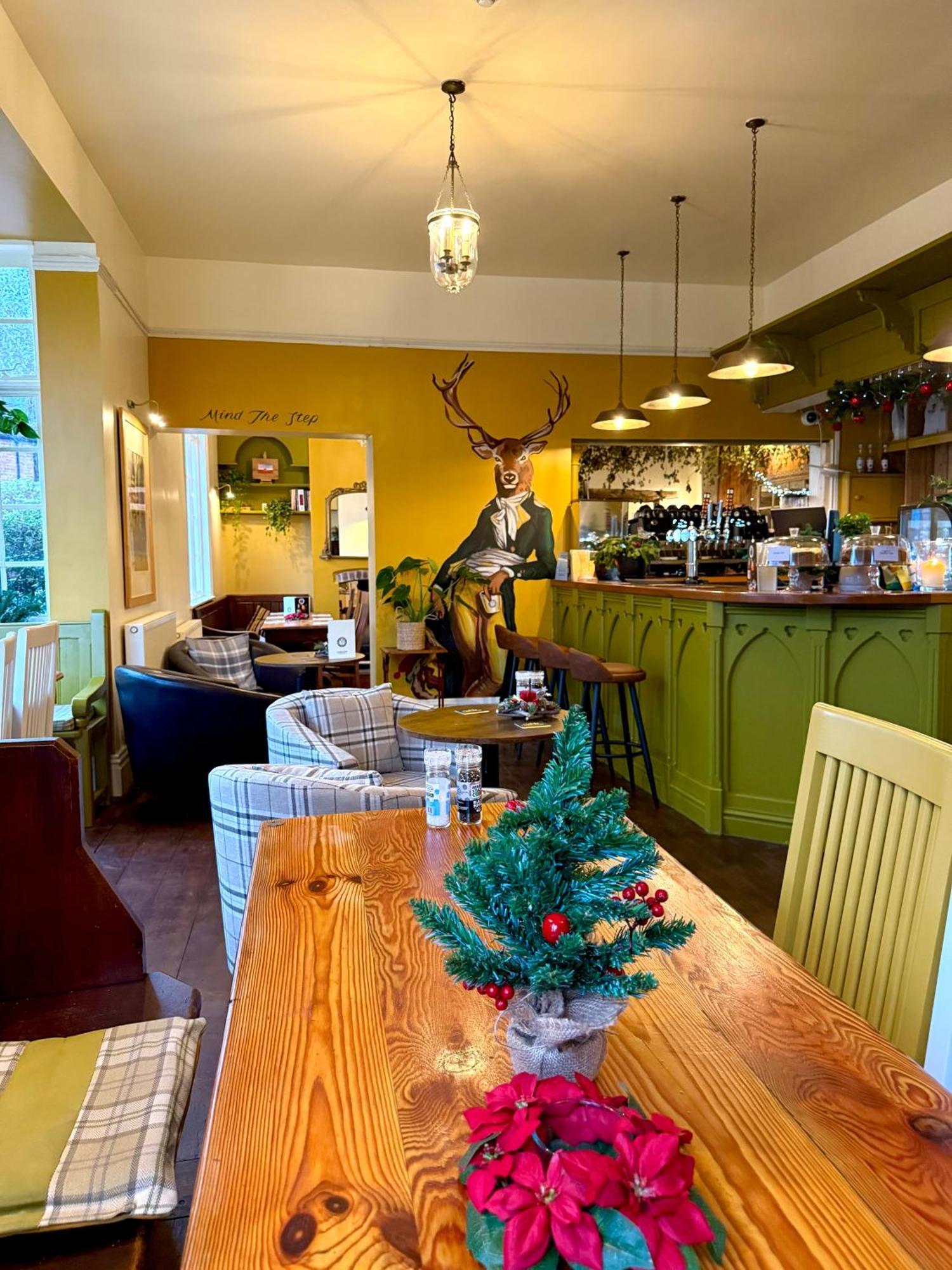 The Old Hunting Lodge At The Talbot Inn Tenbury Eksteriør bilde