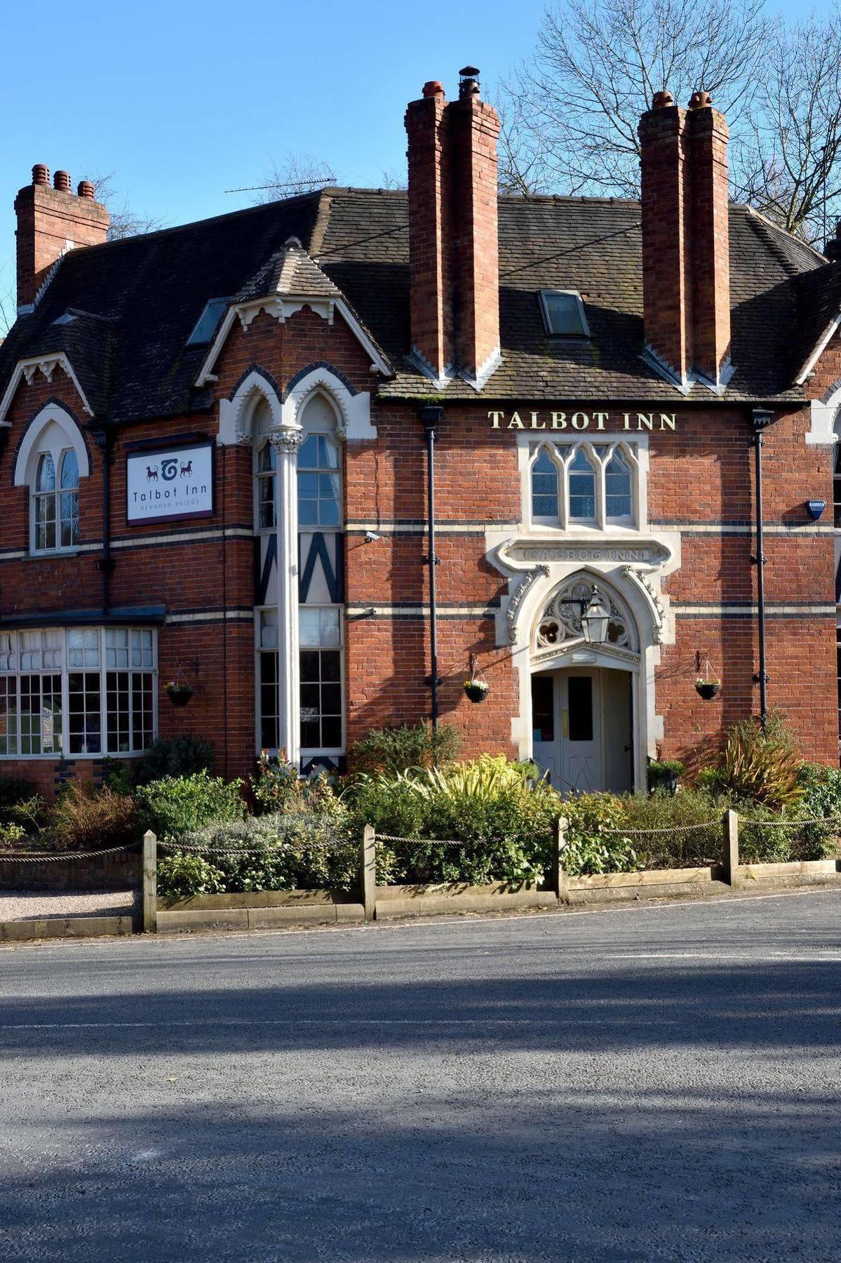 The Old Hunting Lodge At The Talbot Inn Tenbury Eksteriør bilde